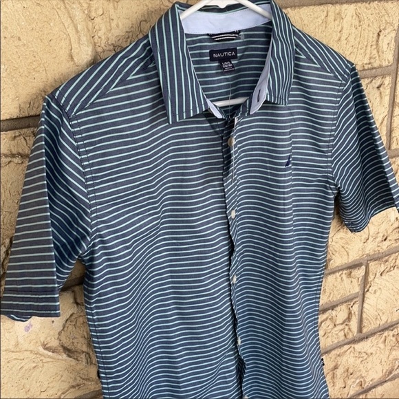 Nautica Stripped  button up Size Large 14 - 16 NWT New - Picture 7 of 10